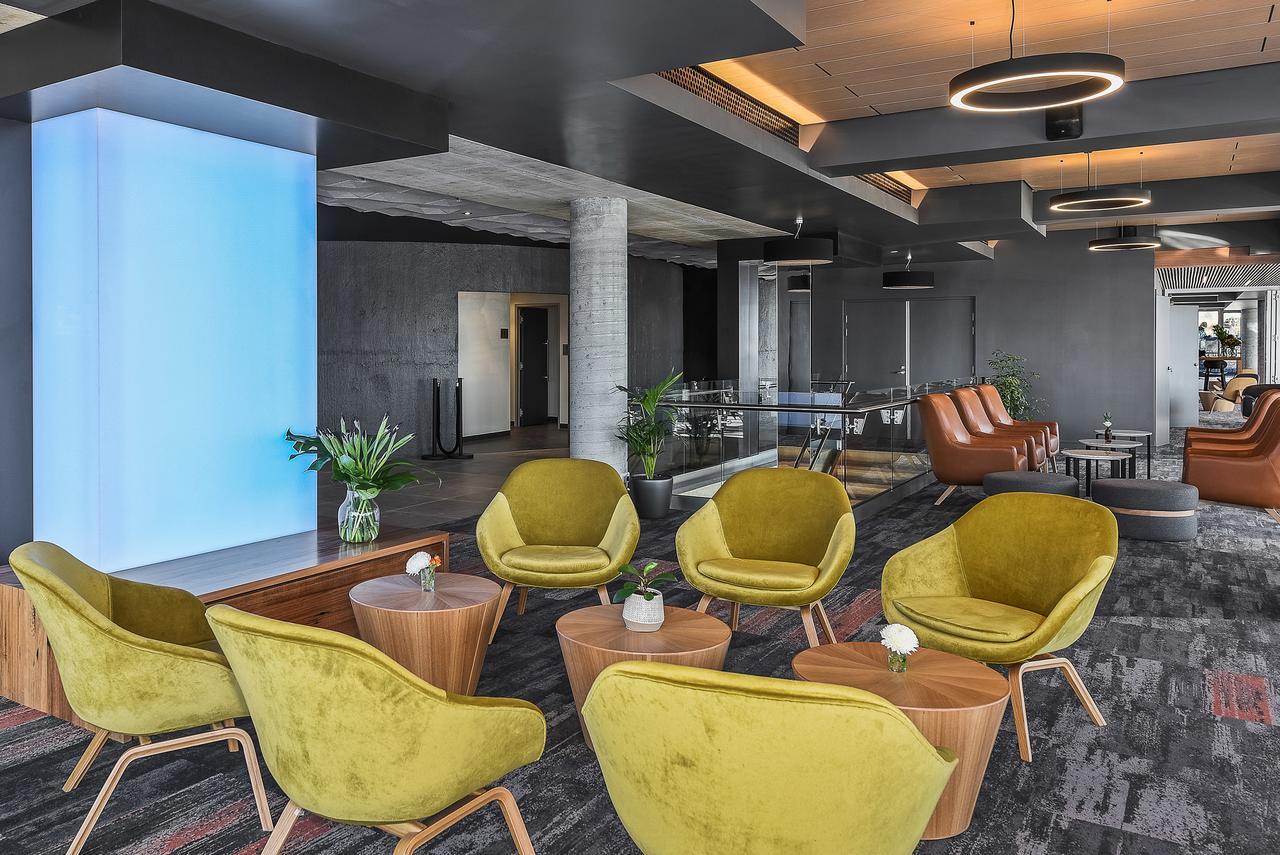 페퍼스 실로 론세스턴 호텔 론서스턴 외부 사진 The lounge at the airport