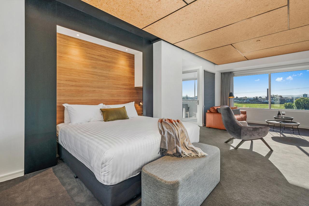 페퍼스 실로 론세스턴 호텔 론서스턴 외부 사진 A suite at the hotel